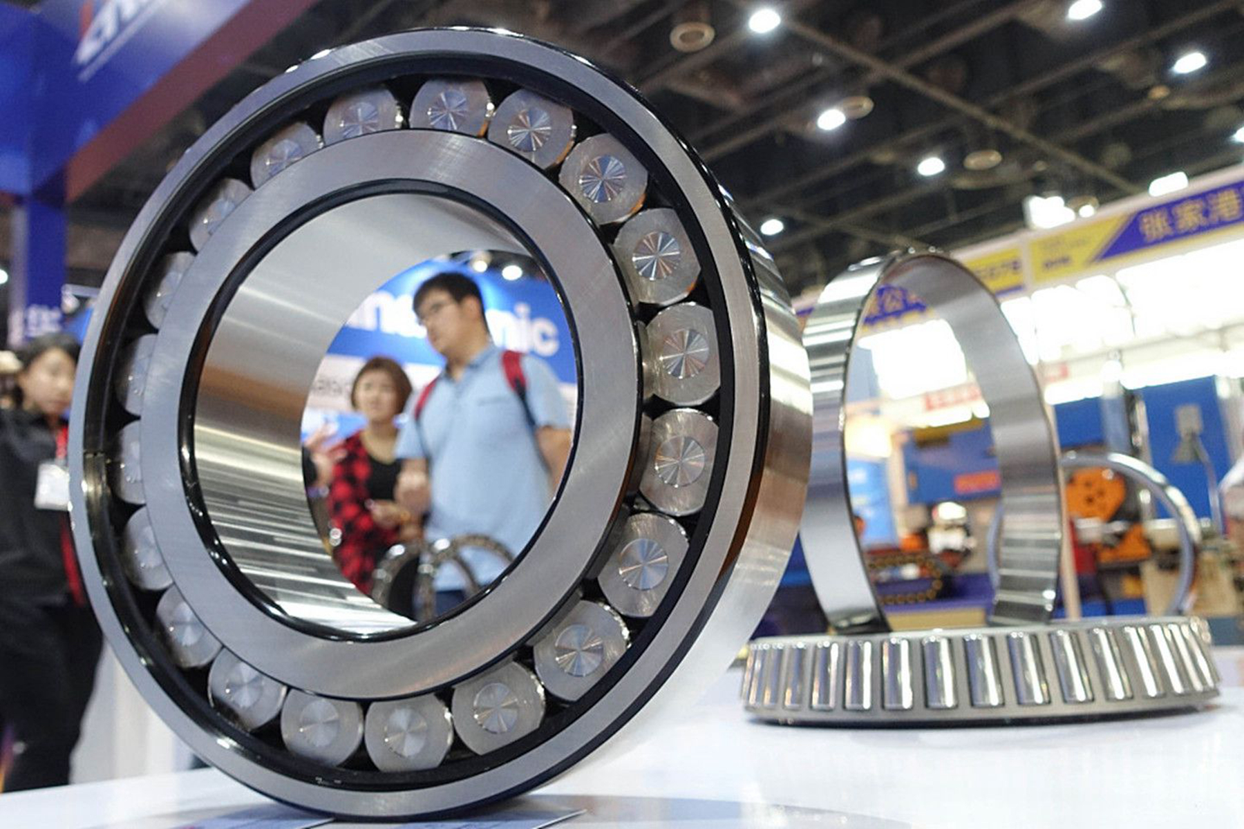 中國至今仍(réng)未攻克的尖(jian)端裝備：高端(duan)軸承，德日用(yòng)十倍高價賣(mài)給中國