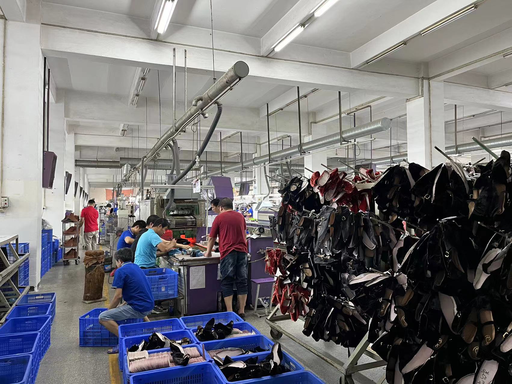 制(zhi)造業巡訪|從東莞(wan)到東南亞,一位代(dai)工者的三國開廠(chang)曆程